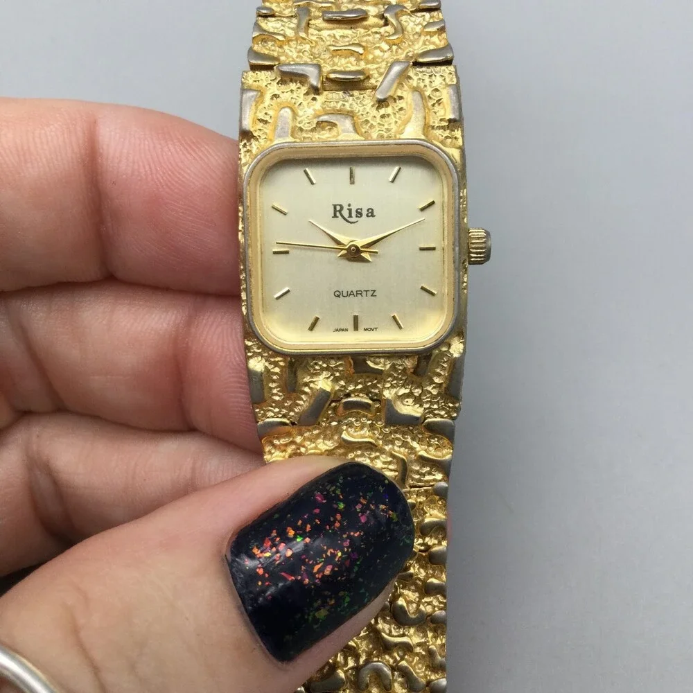 Vintage Risa Women Watch 21mm Gold Tone Nugget Texture Bracelet New Battery 7.5